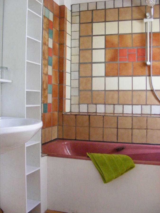 Les Grandes Fontaines Bed & Breakfast La Longine Exterior photo